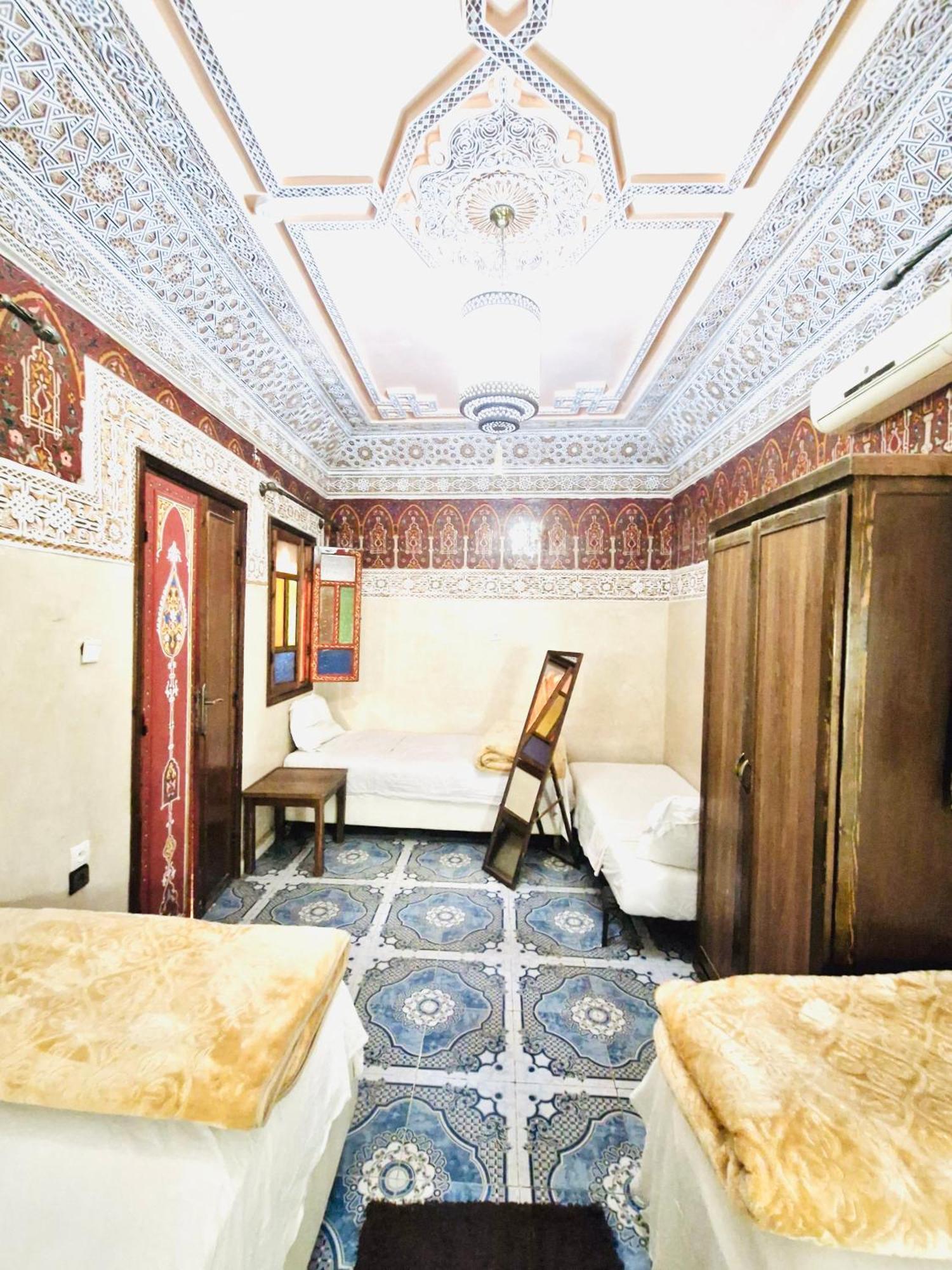 Riad Dar Essassi 23 Marrakesh Buitenkant foto